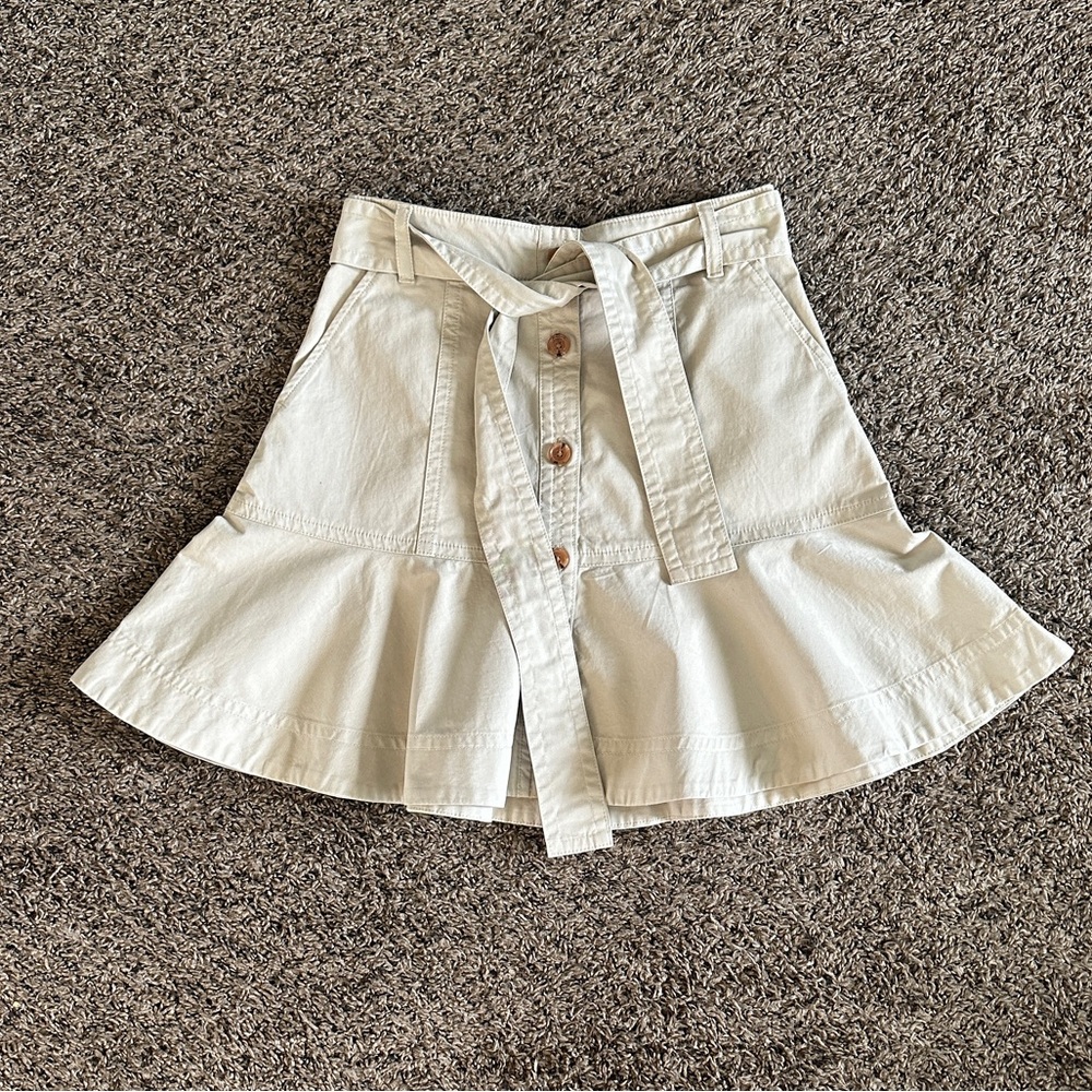 Banana Republic Beige skirt size 2 - Picture 3 of 8